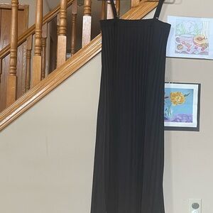 Elegant Black Pleated Dress